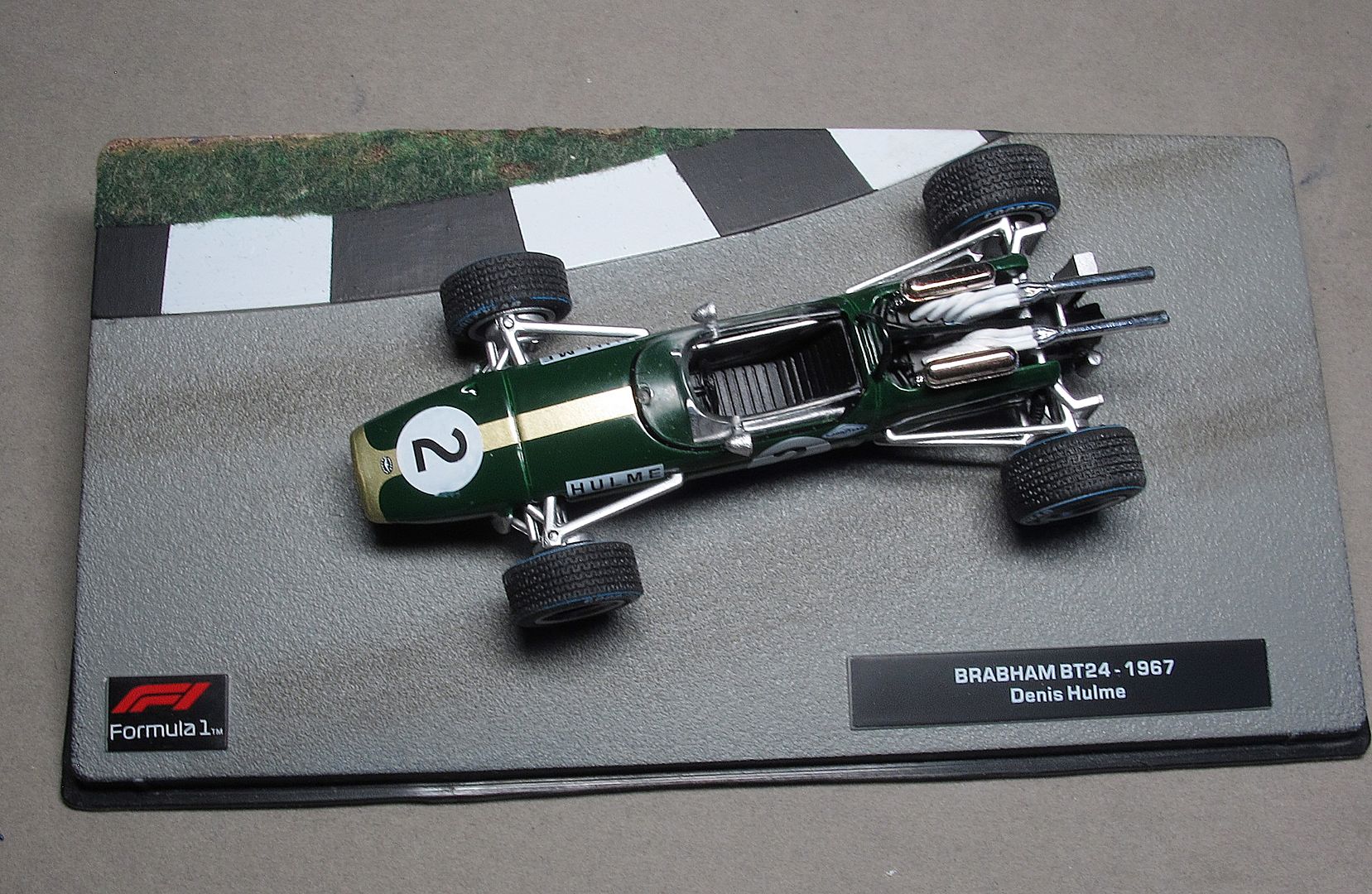 Formula 1 №23 - Brabham BT24 - Денни Халм (1967)